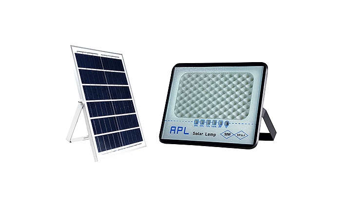 S1-50 太阳能投光灯 S1-50 太阳能投光灯